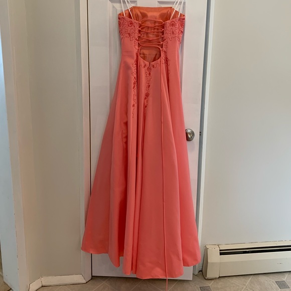 ☀️Cache Coral Strapless Evening Gown☀️ - Picture 2 of 8